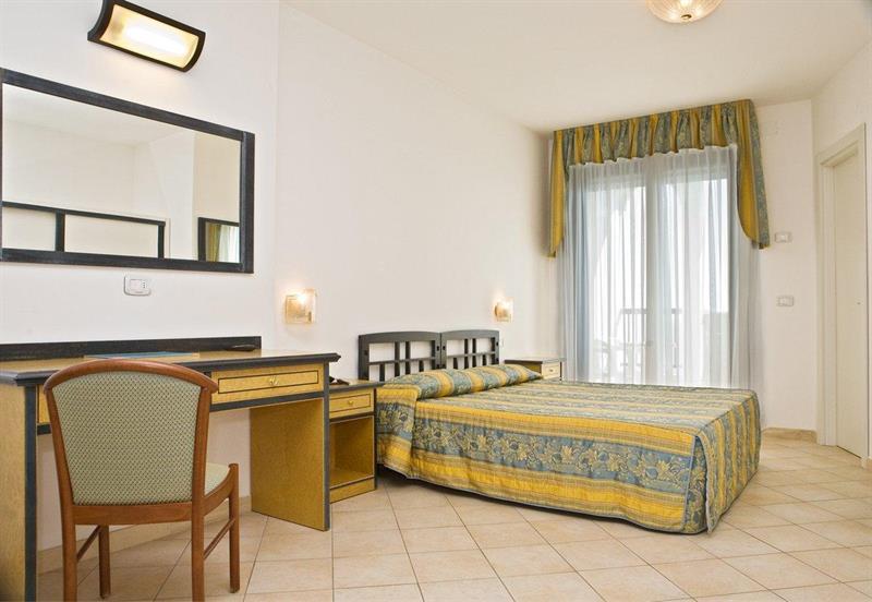 Hotel Parco Dei Principi Giulianova Kültér fotó